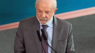 Lula critica uso da força por nações ricas para invadir outros países