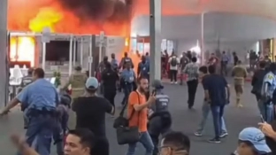 Incêndio atinge parte do pavilhão da COP30, em Belém
