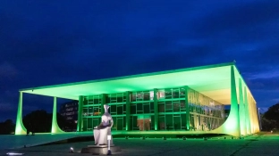 Mendonça envia ao plenário do STF decisão que prorroga CPMI do INSS