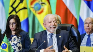 Lula defende integração regional e uso soberano de minerais críticos