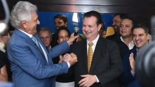 PSD oficializa candidatura de Caiado à presidência da República