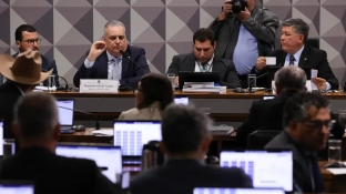 CPMI do INSS rejeita convocar Lulinha e o ministro Jorge Messias