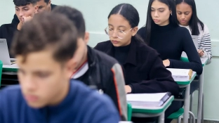 Escolas estaduais de SP recebem a partir de 1º setembro matrícula de novos estudantes para 2027