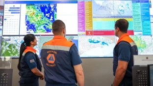 Defesa Civil de São Paulo alerta para primeira frente fria do inverno com chuva, ventos e queda de temperatura