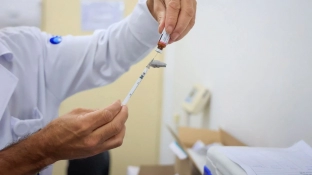 Vacina pneumo 20 é ampliada para pessoas com 85 anos ou mais; confira como fica o esquema vacinal