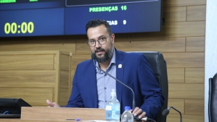 “Calçada da Fama”, projeto de autoria do vereador Fábio Simoa, é aprovado em primeira discussão