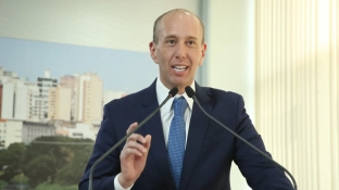 Prefeito Rodrigo Manga é afastado do cargo