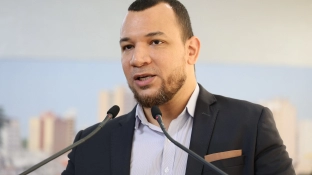 Lei publicada cria política de acesso à comunicação alternativa para crianças e adolescentes