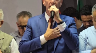 Manga descarta disputar as eleições deste ano e vai continuar à frente da Prefeitura de Sorocaba