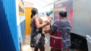 Prefeitura entrega cerca de 200 cestas básicas a famílias em situação de vulnerabilidade no Parque São Bento