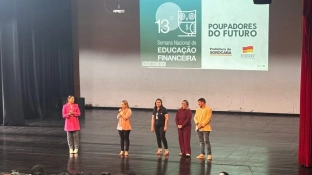 Estudantes da rede municipal de ensino participam do projeto “Poupadores do Futuro” sobre educação financeira