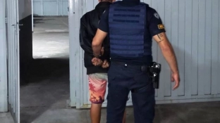 GCM prende indivíduo por tráfico de drogas no Jardim Maria Eugênia