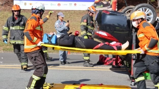 Semob e Defesa Civil participam de exercício simulado de acidente de trânsito na Castelinho
