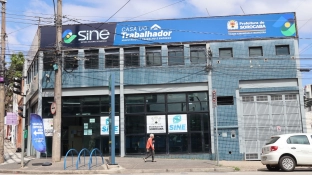 Casa do Trabalhador oferece 130 vagas de emprego na quinta-feira (26)