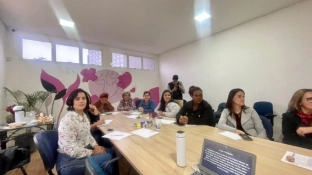 Secretaria da Mulher realiza curso gratuito de fotografia com o uso de celular dirigido a empreendedoras