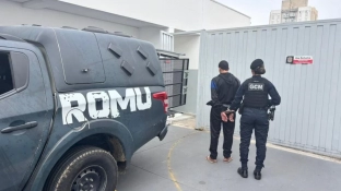GCM prende suspeito por tráfico e recolhe 383 porções de drogas no Jardim Zulmira