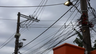 Prefeitura instala iluminação pública de LED nas comunidades Vila União e Jardim Santa Luíza