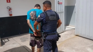 GCM prende suspeito por tráfico de drogas em Brigadeiro Tobias no início da tarde de quinta-feira (19)