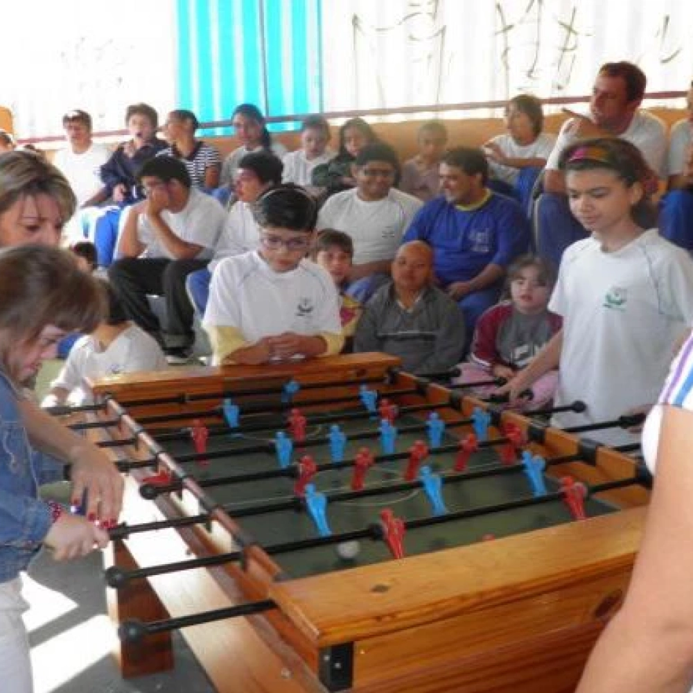 Torneio de pebolim na APAE Sorocaba