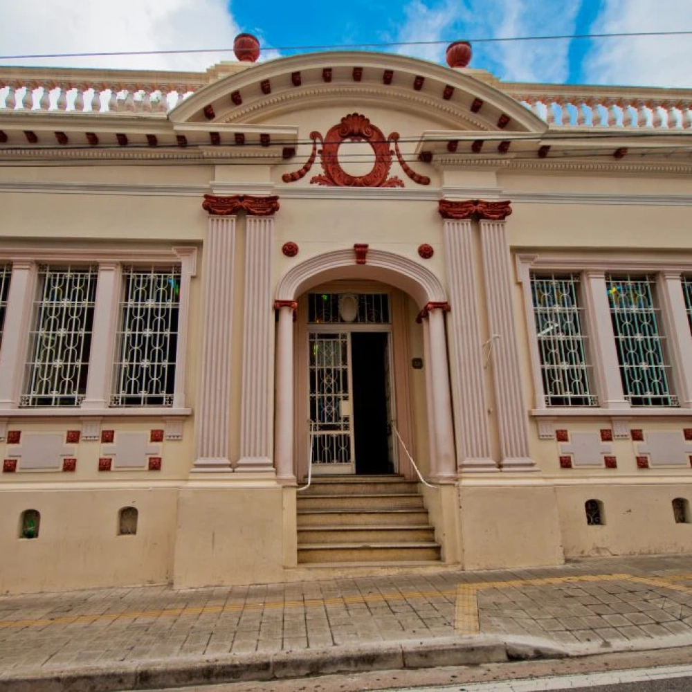 Tributo ao cantor Belchior acontece nesta sexta-feira (18) na Biblioteca Infantil Municipal