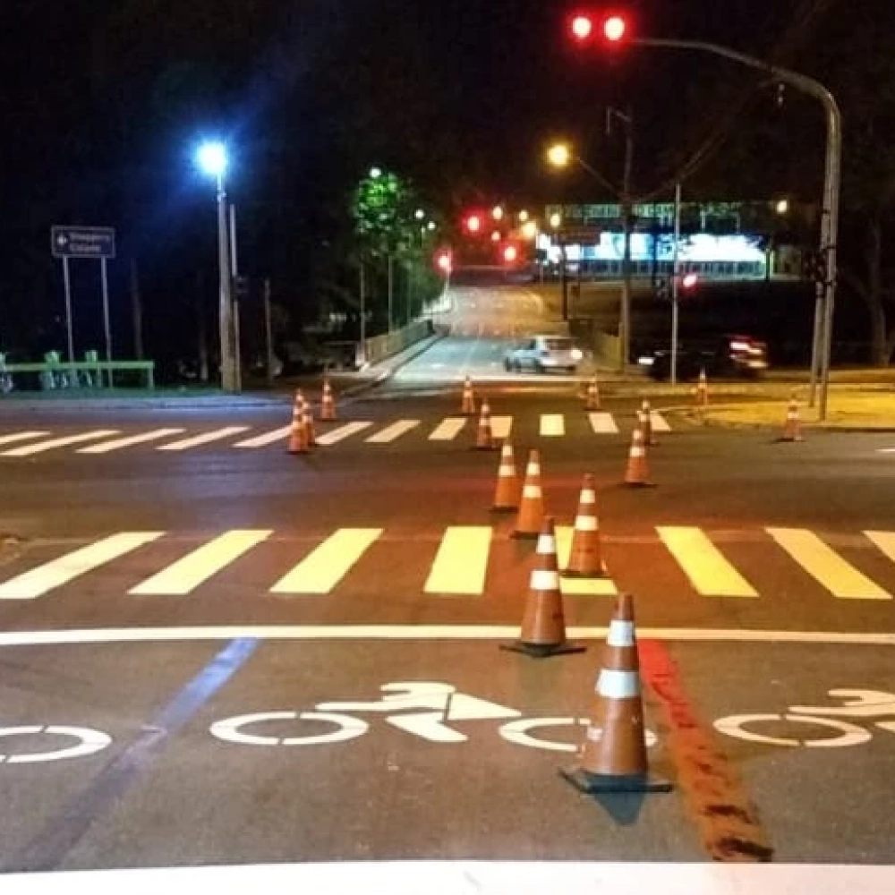 Urbes aplica nova sinalização no asfalto recapeado da av. Dom Aguirre