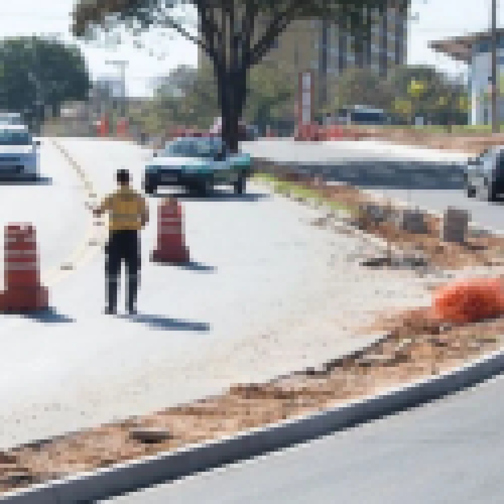 Urbes muda trânsito para realização de obras na Alameda Batatais