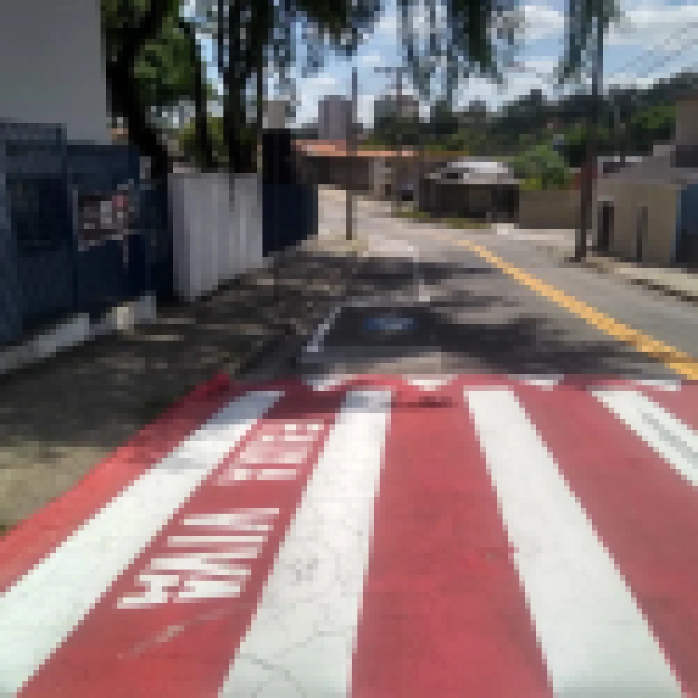 Urbes revitaliza sinalização de solo de ruas na Vila Haro