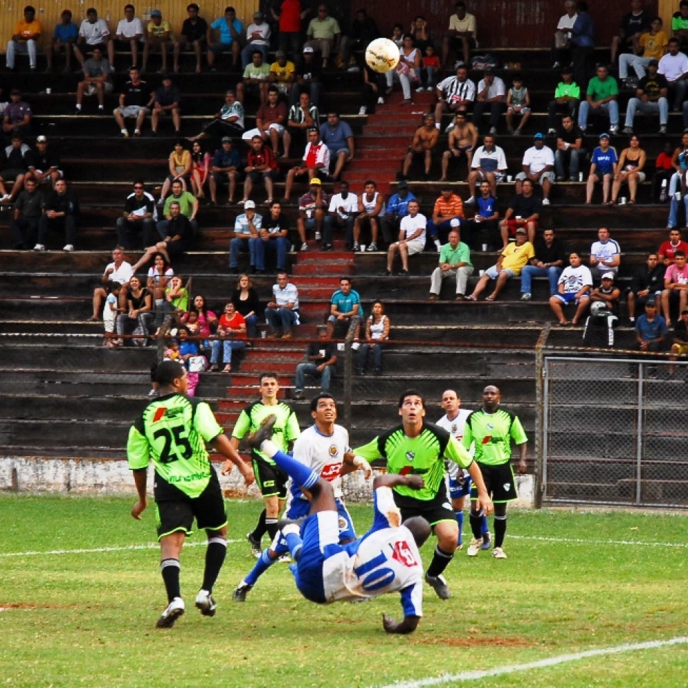 Veterano 2ª Divisão prossegue neste sábado com 11 jogos